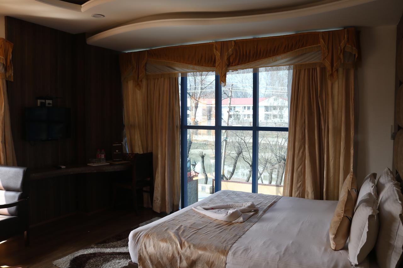 Mannat Resorts Srīnagar Dış mekan fotoğraf